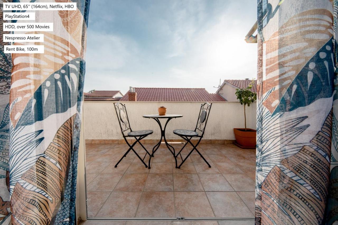 ראב Nikolina Rab Apartments מראה חיצוני תמונה
